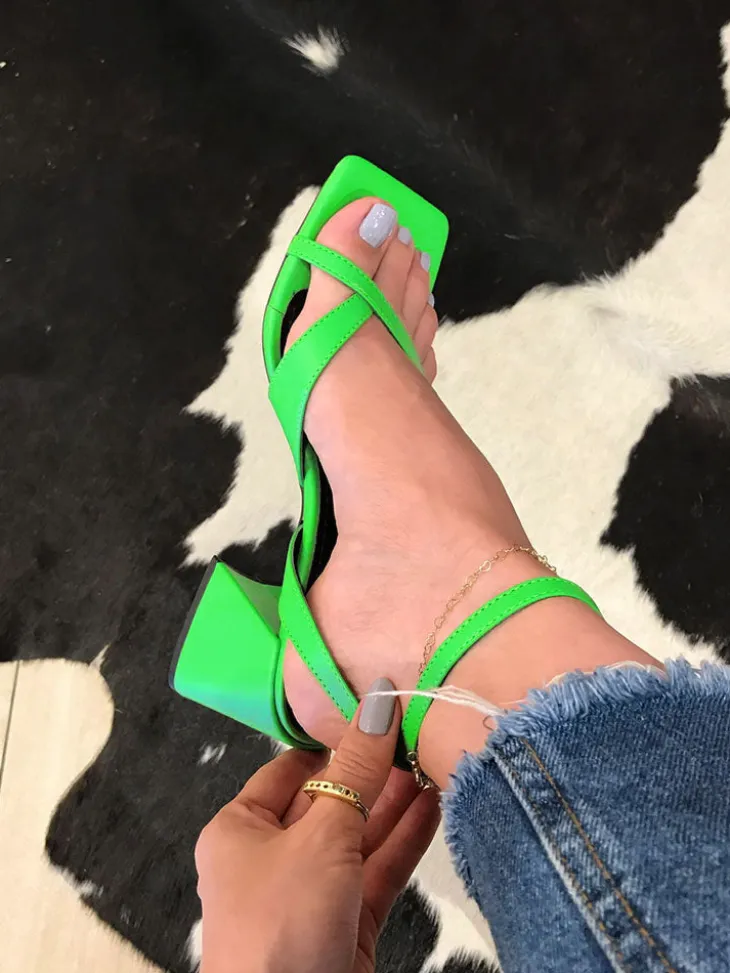 Crisscross Square Chunky Open Toe Heel