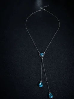 Heart Shaped Rhinestone Pendant Necklace
