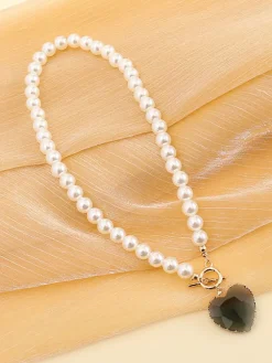 Pearl Heart Pendant Necklace