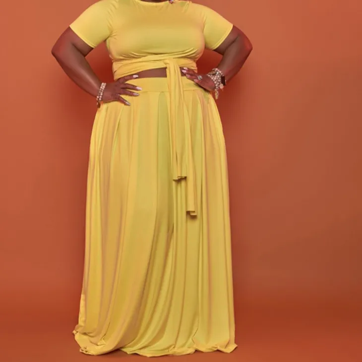 Plus Size Short Sleeve Crop Top Skirts