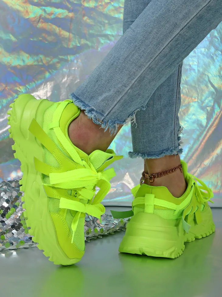 Thick Sole Breathable Mesh Lace-Up Sneakers